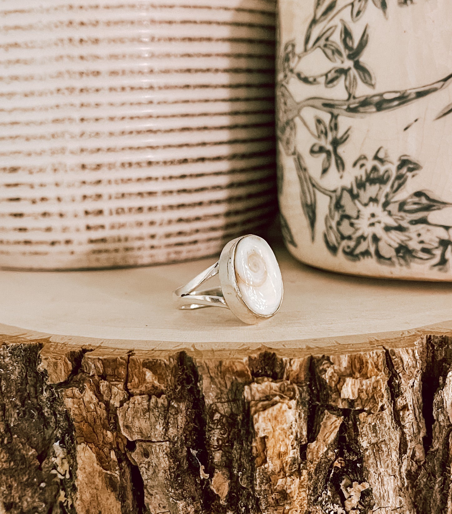 Shiva Eye Shell Sterling Silver Ring