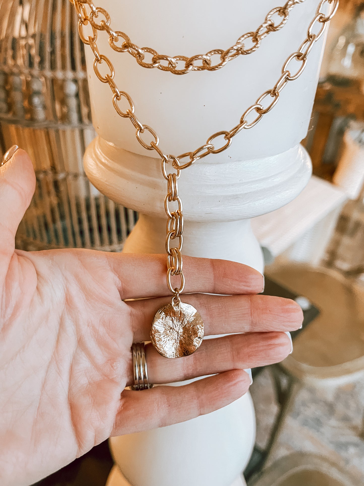 Vintage Gold Chain Necklace with Round Pendant