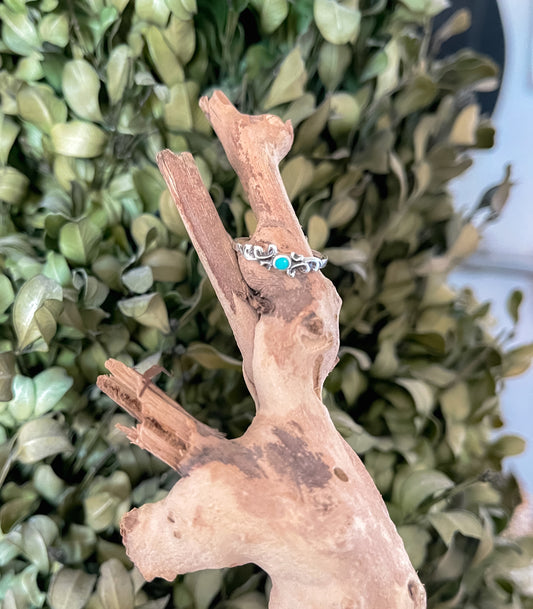 Minimalist Turquoise Ring