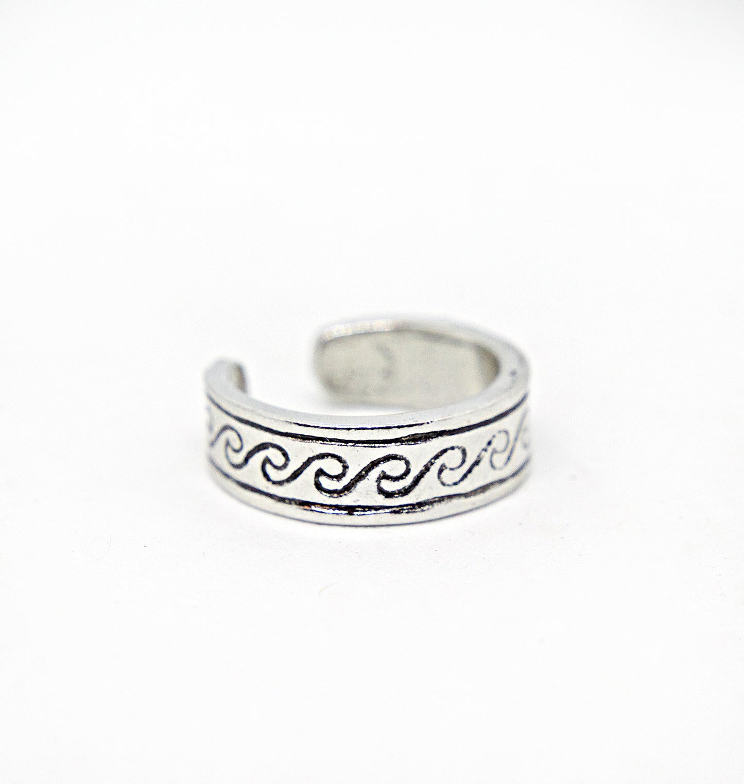 Wave Engraved Surfer Ring