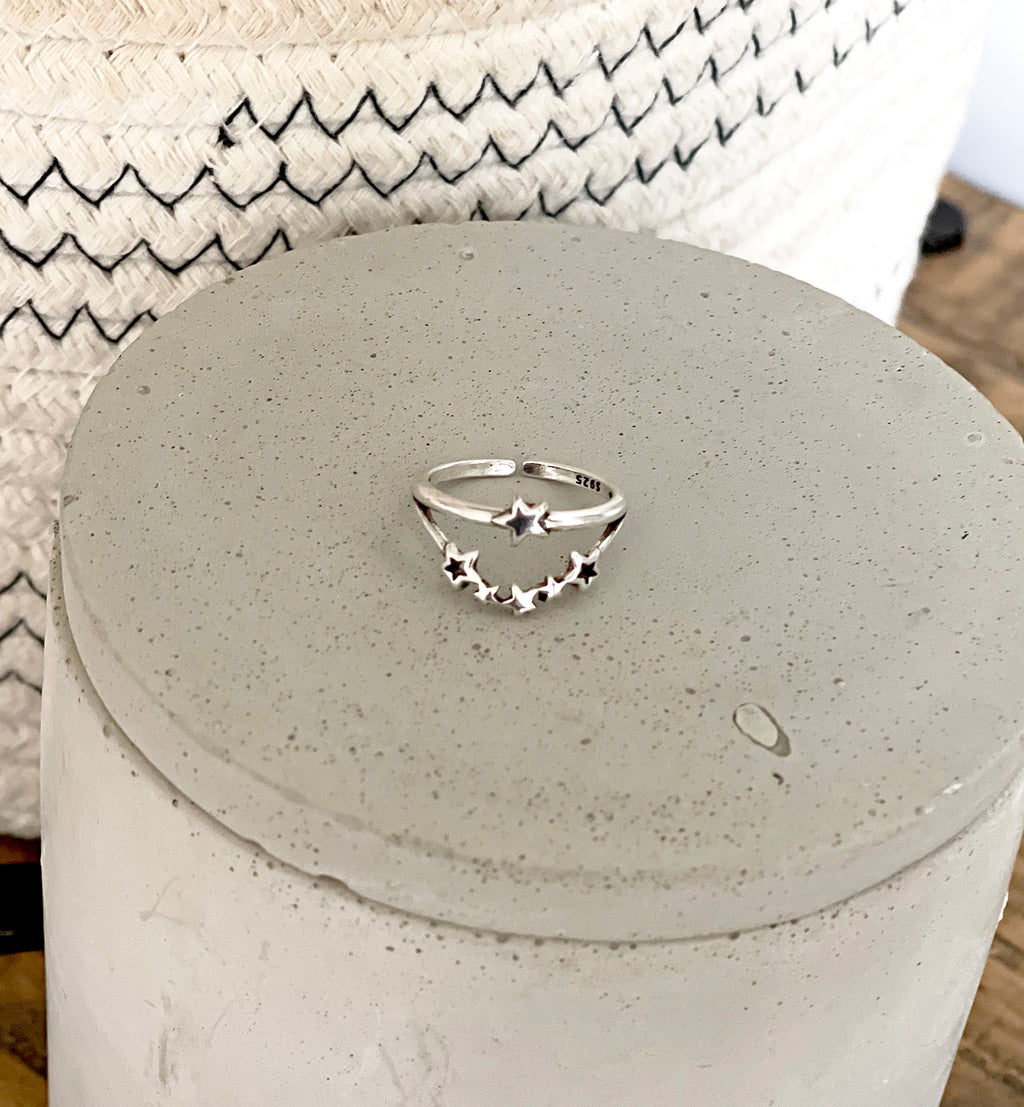 Adjustable Double Bar Star Ring