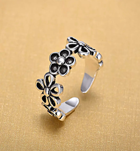 5 Flower Adjustable Ring